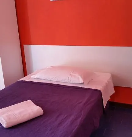 Ava Pensjonat 3*