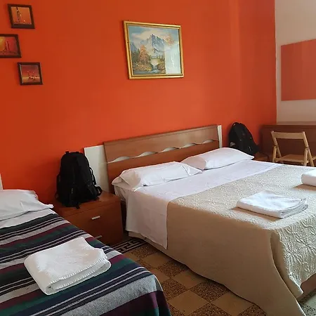 Ava Pensjonat 3*